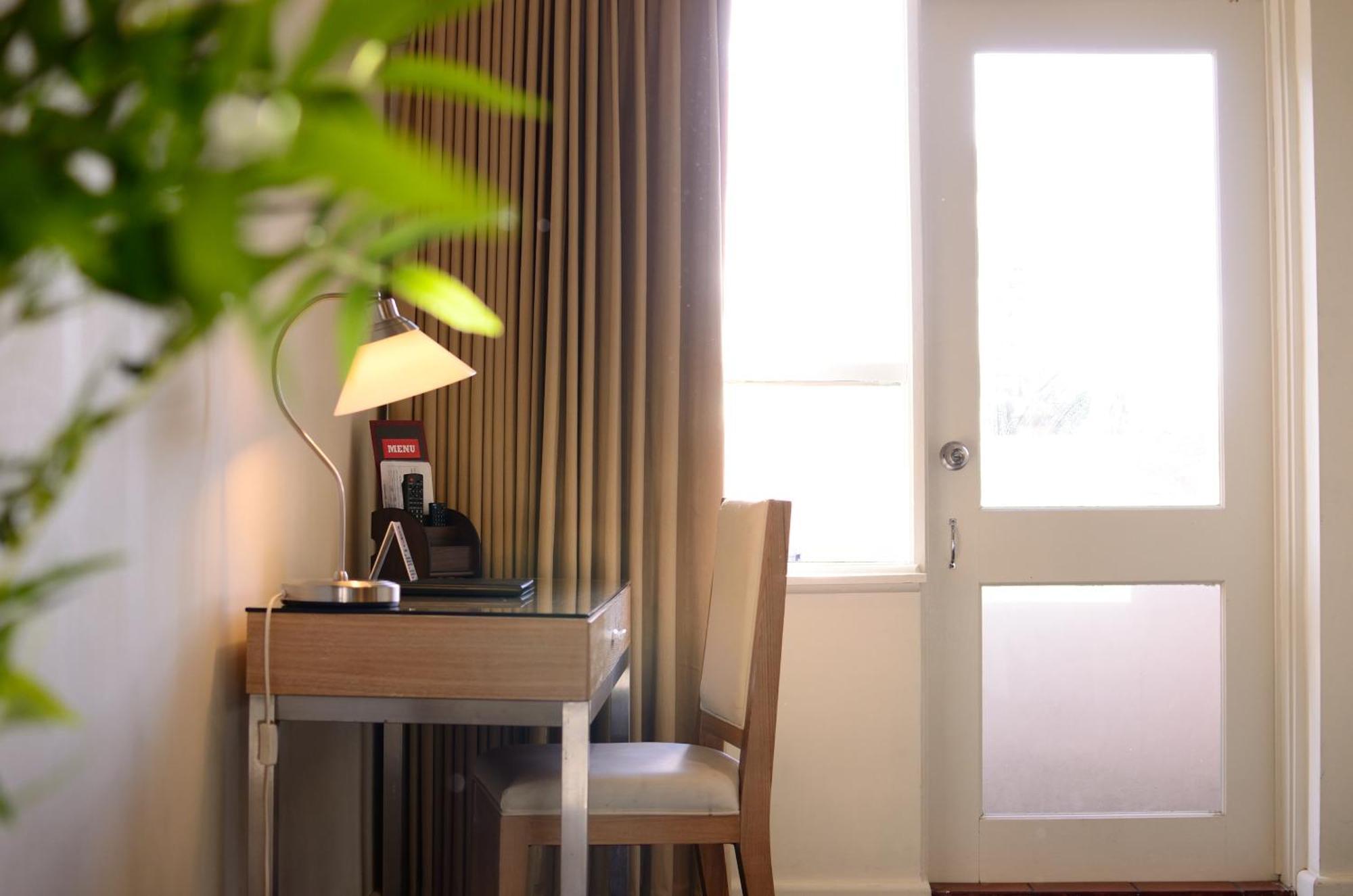 Park Squire Motor Inn & Serviced Apartments Melbourne Exteriör bild