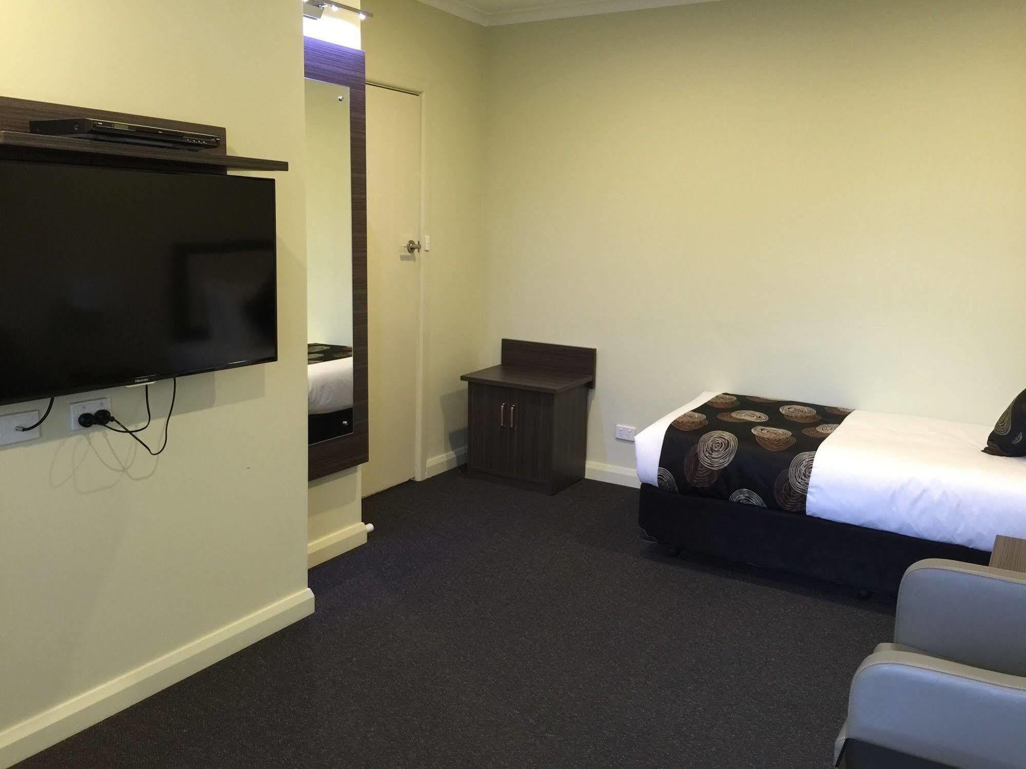 Park Squire Motor Inn & Serviced Apartments Melbourne Exteriör bild