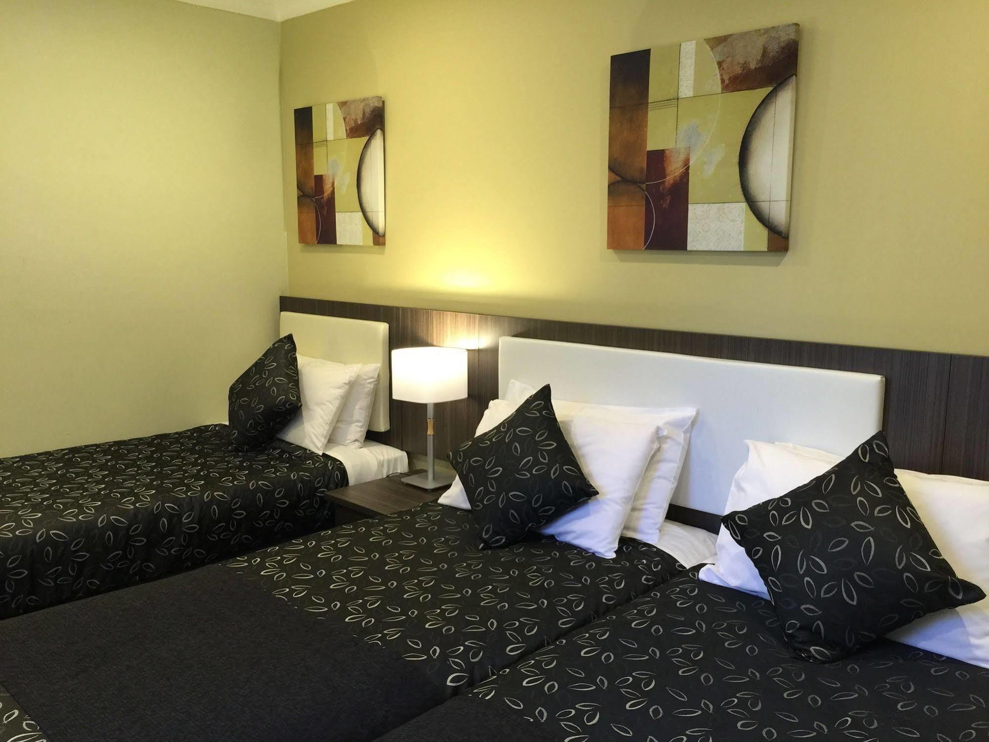 Park Squire Motor Inn & Serviced Apartments Melbourne Exteriör bild