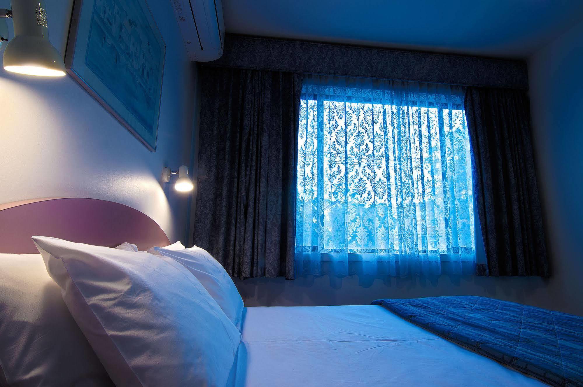 Park Squire Motor Inn & Serviced Apartments Melbourne Exteriör bild